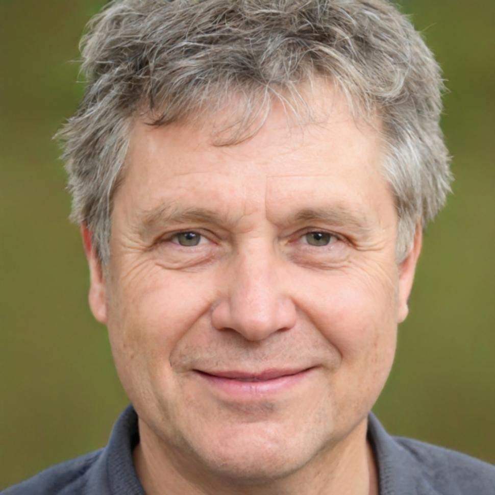 Lennart Bachmeier, Geschäftsführer von vorenquali